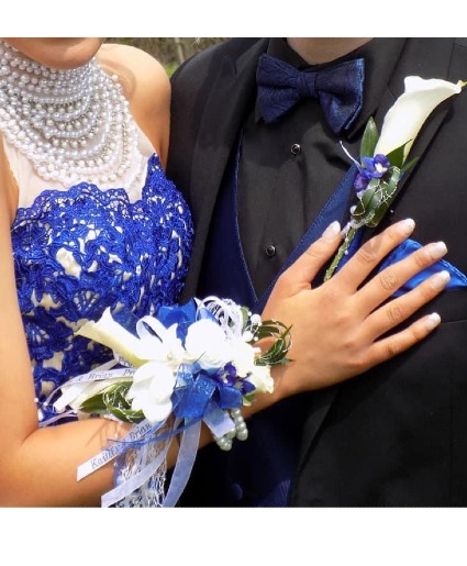 open lace back dress Amazon.com: Abbie Home Prom Corsage Boutonniere Set Rose Lily Pin Wrist  Hand Dress Suit Flower for Wedding Party (Royal Blue) : Home & Kitchen main image 0