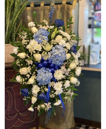 Blues Standing Spray  