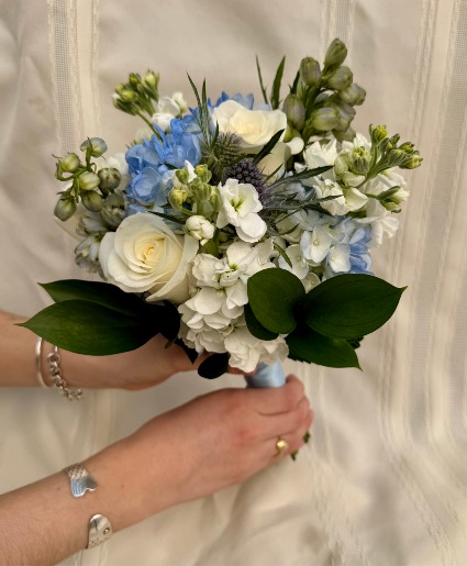 Blue&White Bouquet Prom Hand Held