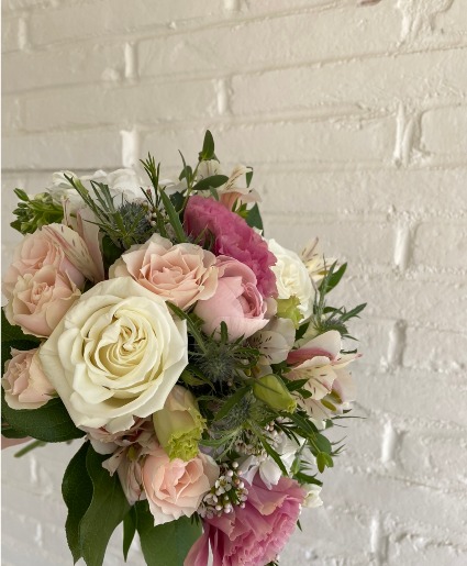 Blush and Bashful  Handheld Bouquet 