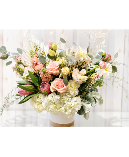 Blush & Cream Elegance 