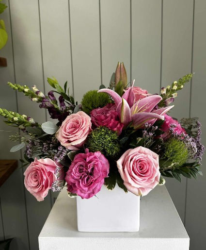 Blushing Blooms 