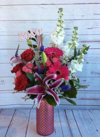 Blushing Hearts Vase 