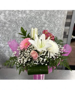  Radiant Blooms Bouquet  No Vase 