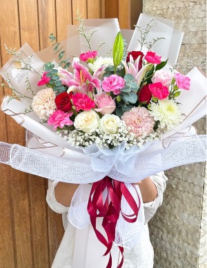 Blushing Romance Anniversary / Birthday / Graduation/ New Baby 