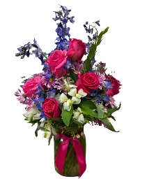 Blushing Sky Rose Arrangement