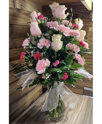 Blushing Vase Vase