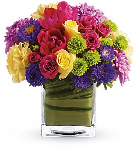 Bold and Chic Cube Arrangement
