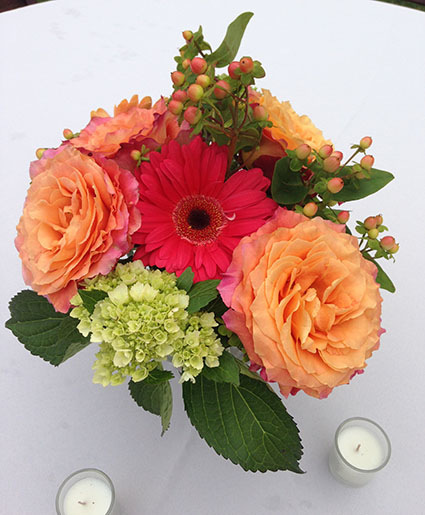 Bold Pink Sunset Centerpiece