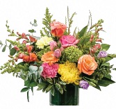 Botanic Blooms Garden  Vase 