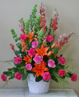 S100 - Bountiful Love Arrangement