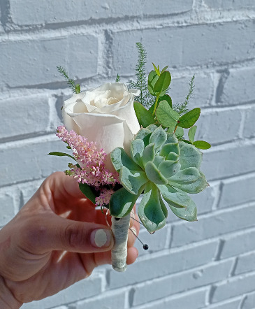 Create your own Boutonniere in Glastonbury, CT | THE FLOWER DISTRICT