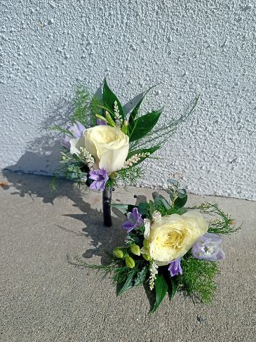 Boutonniere & Corsage Combo Set in Glastonbury, CT | THE FLOWER DISTRICT
