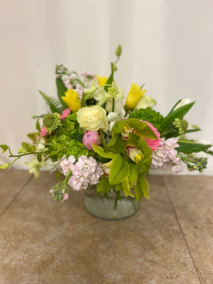 Bowl of Plenty Compact design of high end flowers
