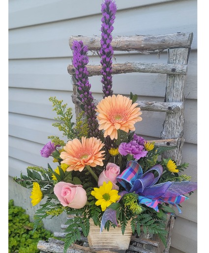 Box of posies Vase Arrangement 