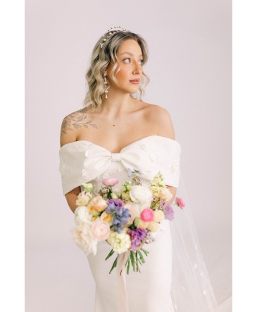 Bridal Bouquet   in Laurel, MT | PLANTASIA FLOWERS, PLANTS & GIFTS