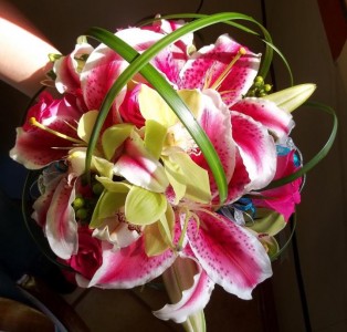 Bridal bouquet Handheld bouquets
