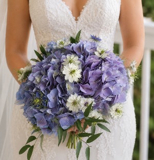 MAVRA BRIDAL BOUQUET WEDDING BOUQUET