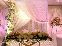 Bride & Groom Centerpiece 
