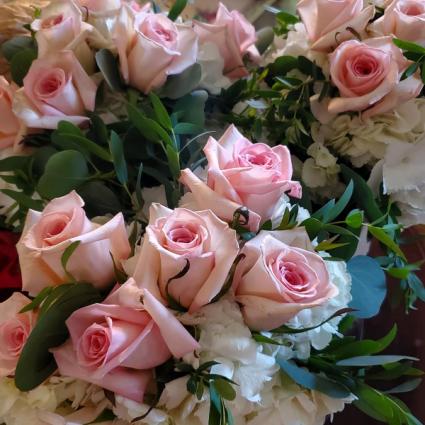 BRIDESMAIDS BOUQUETS 