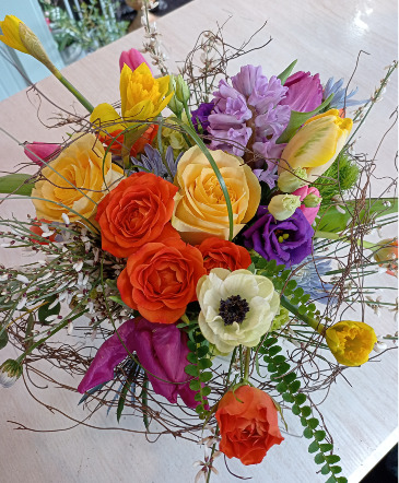 Colorful Arrangement  Designer's Choice in Glastonbury, CT | THE FLOWER DISTRICT