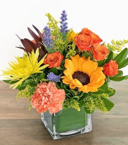 Bright like you flower arragnment
