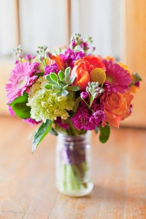 Bright Mason Jar 