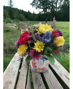 Bucket of color container arrangment
