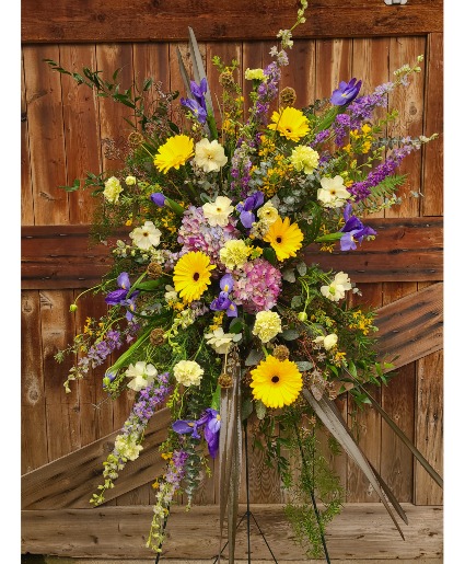 Burst of Summer Beauty Standing Spray