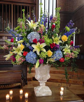 Bursting Colors Table Arrangement