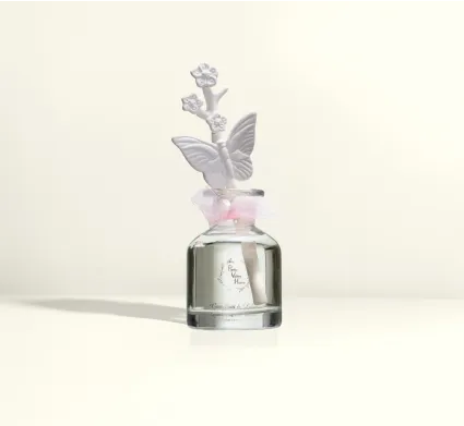 Butterfly Ceramic Diffuser | Grapefruit & Lily 