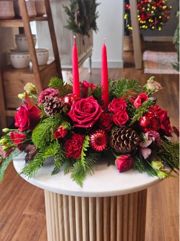 By the Candleling Centerpiece  in Frederick, MD | Maryland Florals