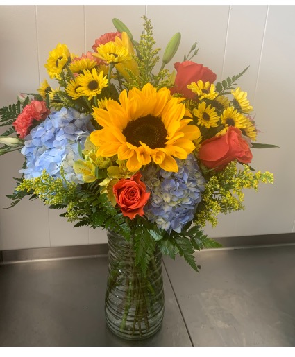 Bright light Fresh Arrangement 