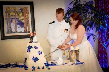 Cake Flowers  in Canon City, CO | TOUCH OF LOVE FLORIST AND WEDDINGS