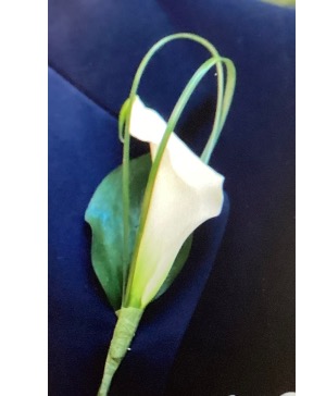 Calla Lily Boutonniere Boutonniere