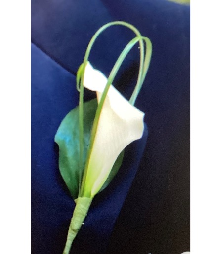 Calla Lily Boutonniere Boutonniere