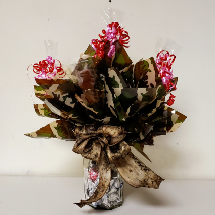 Camo Chocolate Sucker Bouquet