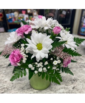 Small Candle Arrangement  Designer's Choice / 8oz