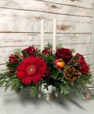Candlelight Christmas Arrangement