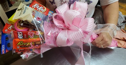Candy Arm Bouquet  