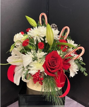 Candy cane basket Fresh arrangement