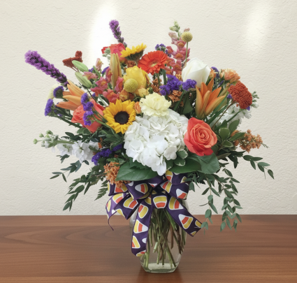 Candy Corn Cutie Fresh Arrangement