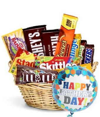 Candy Lovers Snack Basket and Balloon   FH51 Snack Basket and Balloon (Local Only)