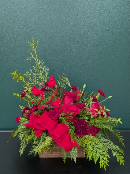 Cardinal Christmas Box 