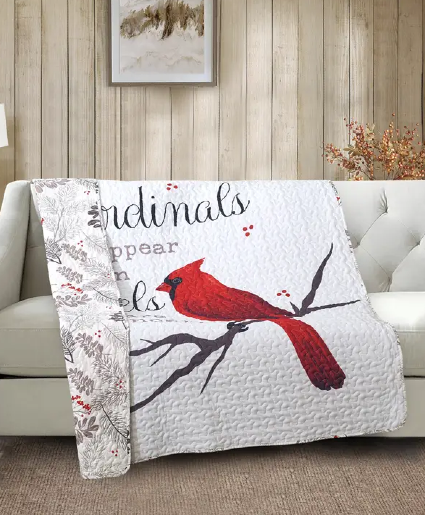 CARDINALS APPEAR QUILTED THROW 