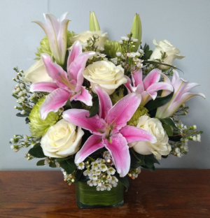 Caring Thoughts Fresh Arrangement