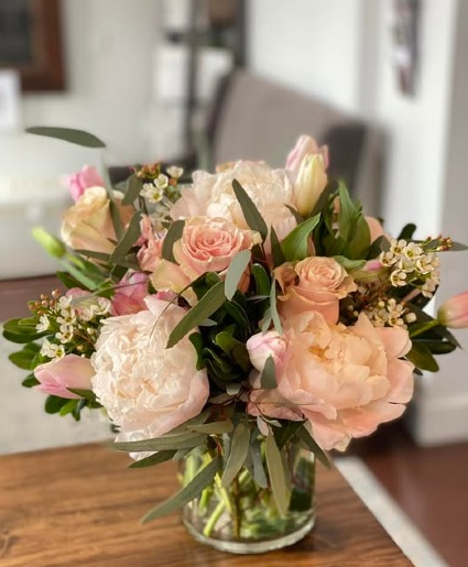 CARNIVAL CRUSH VASE