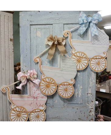 Carriage Door Hanger  in Eunice, LA | PETALS & POTS, LLC