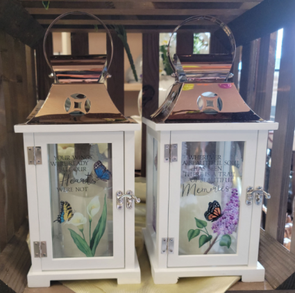 Carson Sympathy Lanterns 