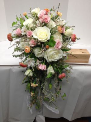 Cascade Bouquet Bouquet